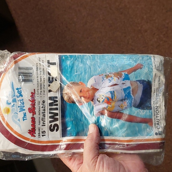 Vintage Deadstock Hannah Barbera Flintstones Child Floaties vest Inflatable - Picture 1 of 3